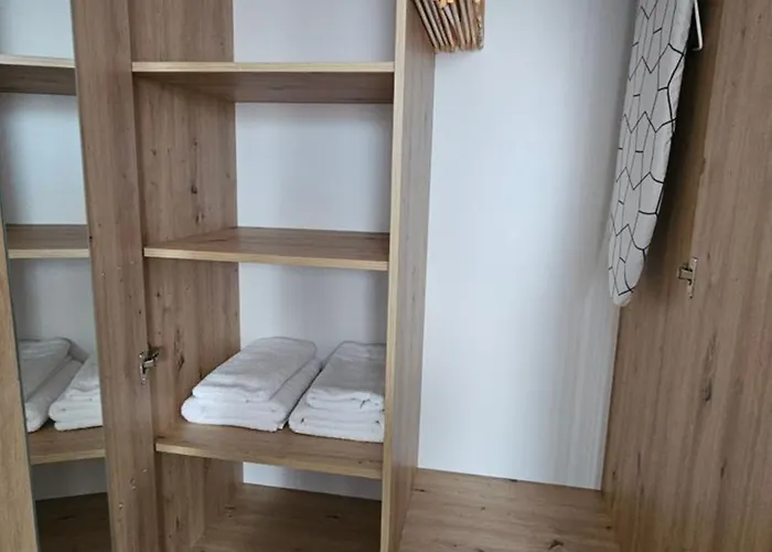 • Silvia • アパート *